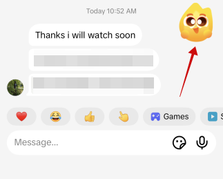 Hovering pet view in TikTok conversation. 