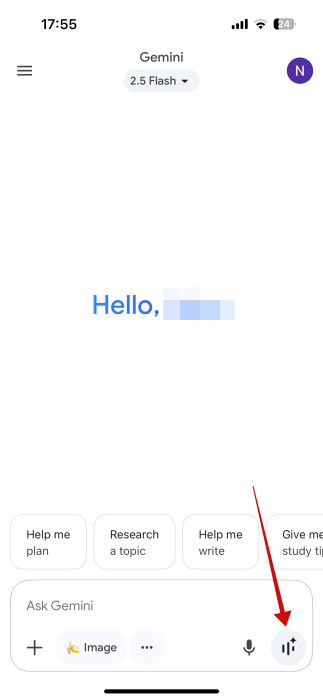 Tapping on "Live" option in Gemini app on iOS. 