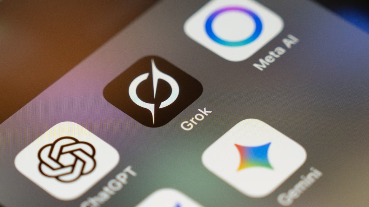 Grok and other AI chatbots on a phone.