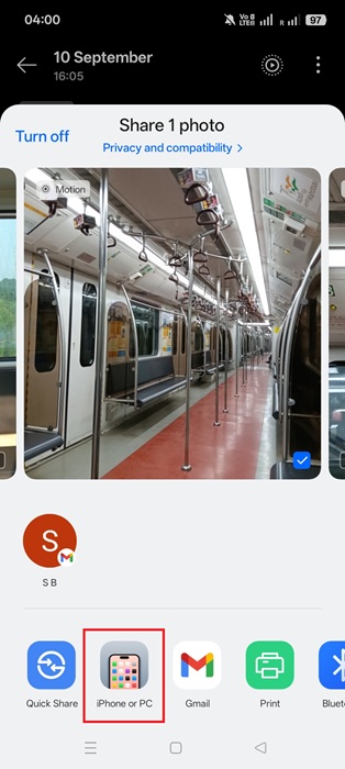 O+ Connect has an "iPhone or PC" option for sharing files between Oppo, OnePlus, Realme and other operating systems.