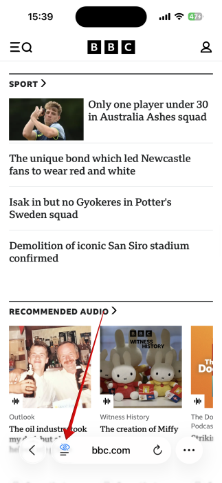 Tapping blue eye icon on Safari page with hidden items on iPhone.