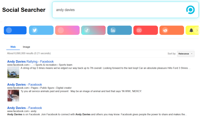 Searching for Facebook profiles using Social Searcher.