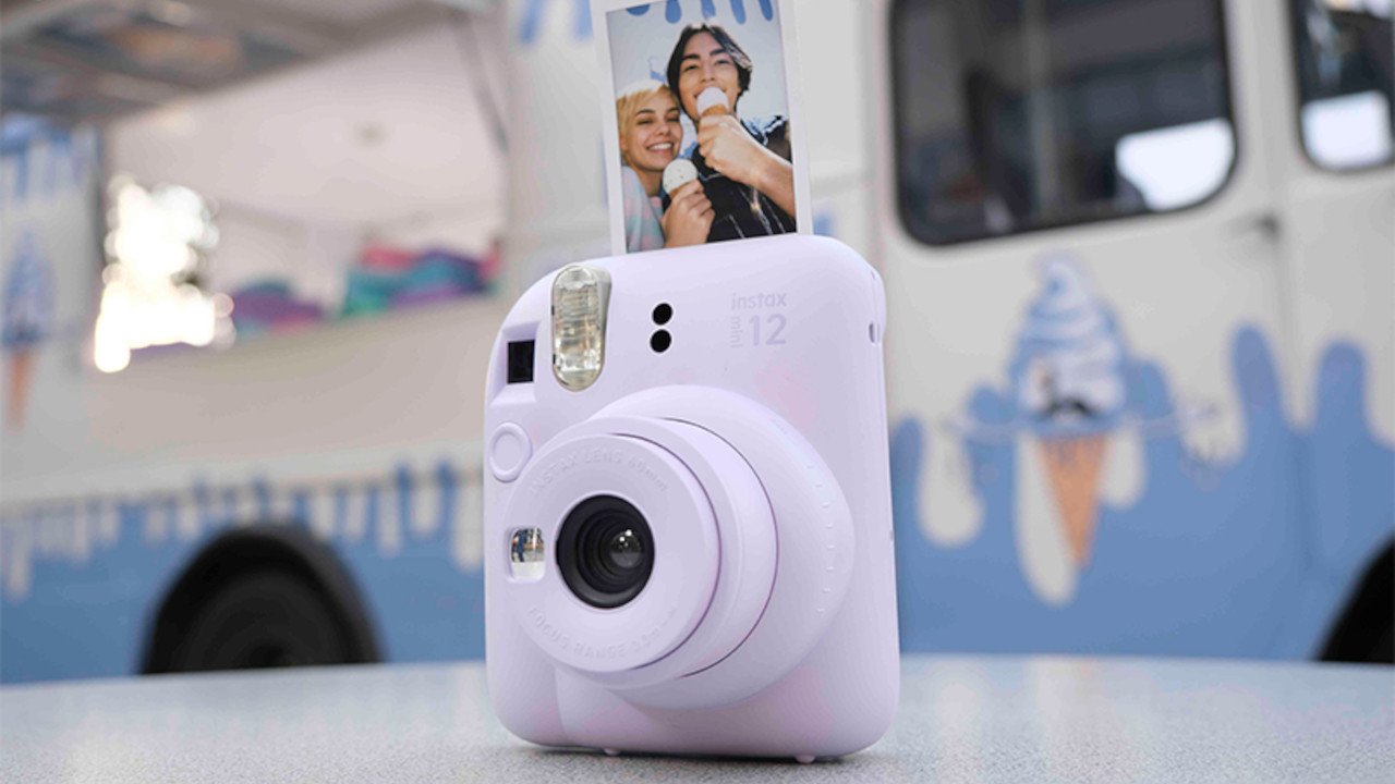 Fujifilm Instax Mini 12 Feature