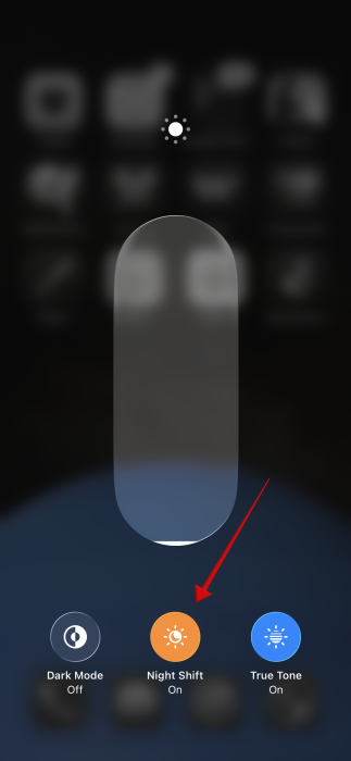 Switching to "Night Shift" mode on iPhone.