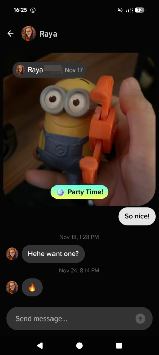 Locket App Social Interactions Messaging