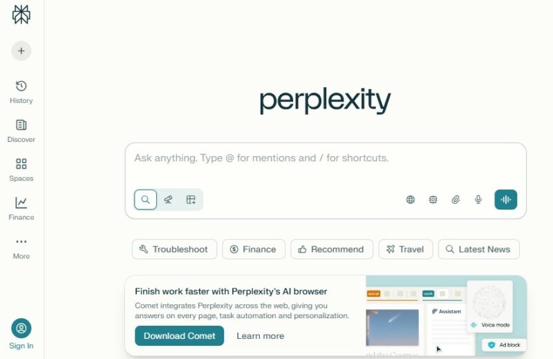 Perplexity's home screen to start a new chat.