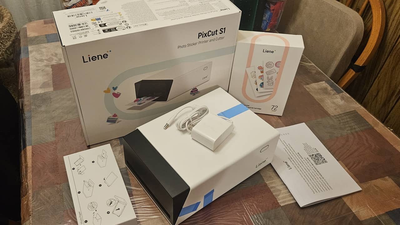 Liene PixCut S1: Ultimate All-in-One Photo & Sticker Studio for Crafters