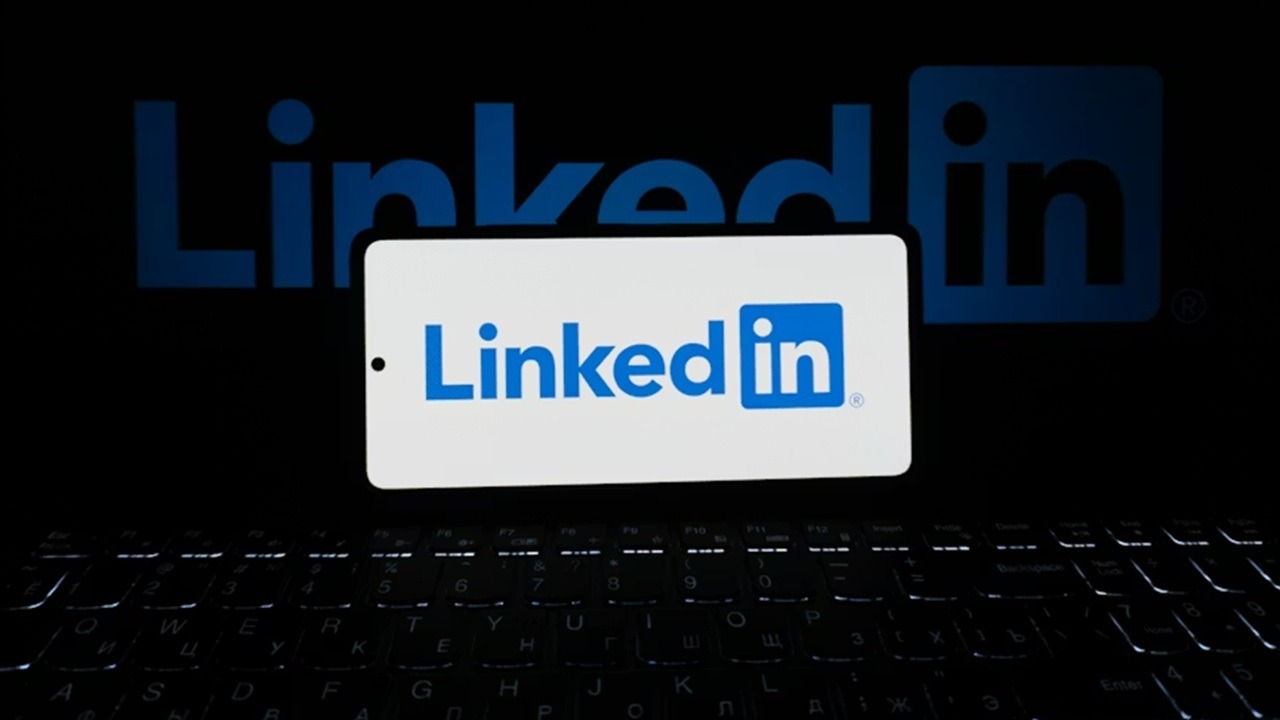Phishing Comments Invading LinkedIn: Here's What to Watch For