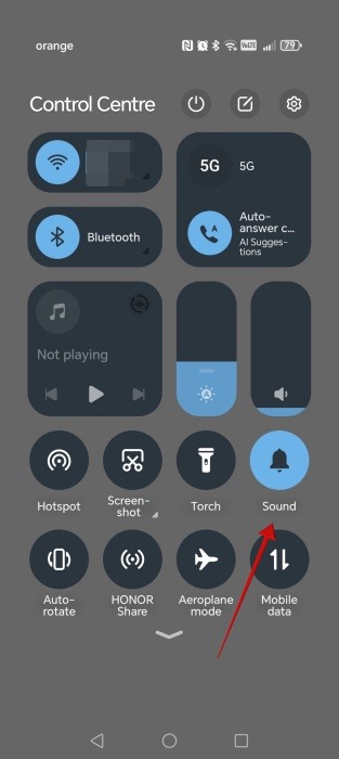 Sound toggle view in Quick Settings on Honor phone. 