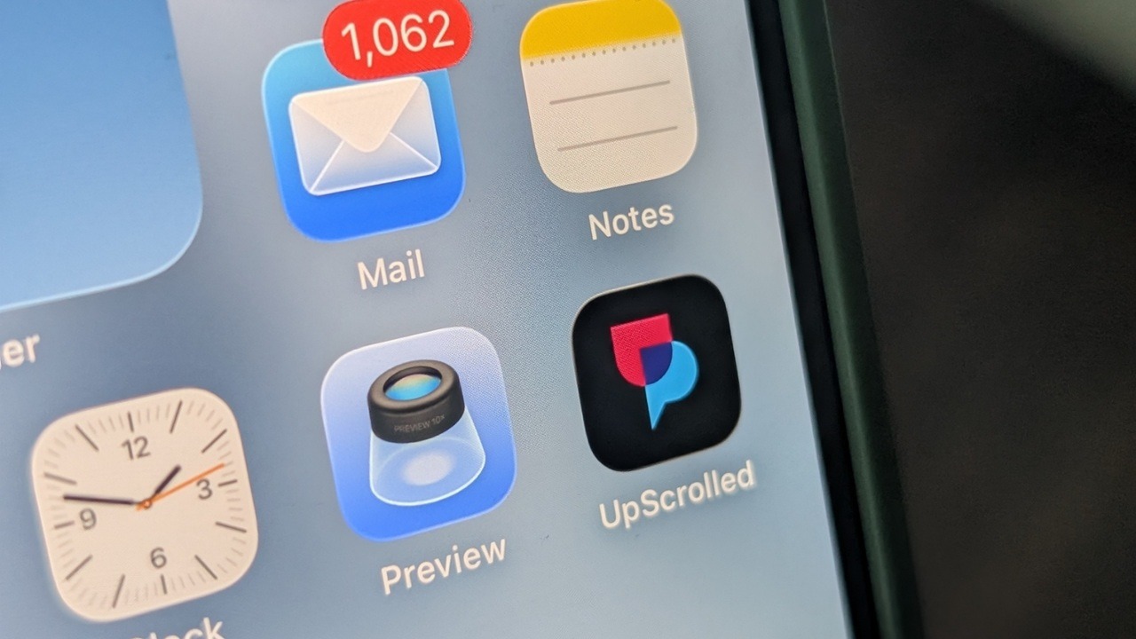 Is UpScrolled the Best TikTok Alternative? Here’s Why People Are Flocking to It